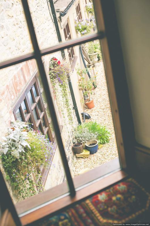Weycroft Mill House Bed And Breakfast Axminster Bagian luar foto