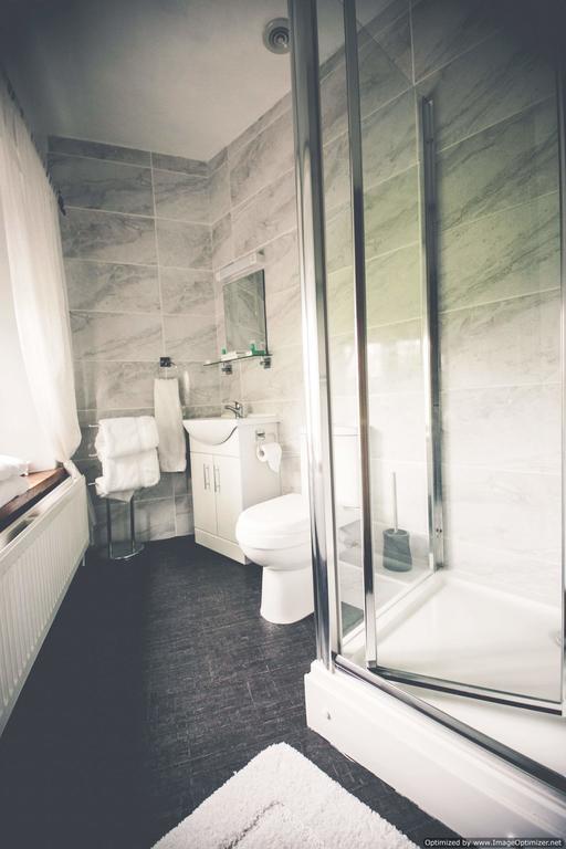 Weycroft Mill House Bed And Breakfast Axminster Ruang foto